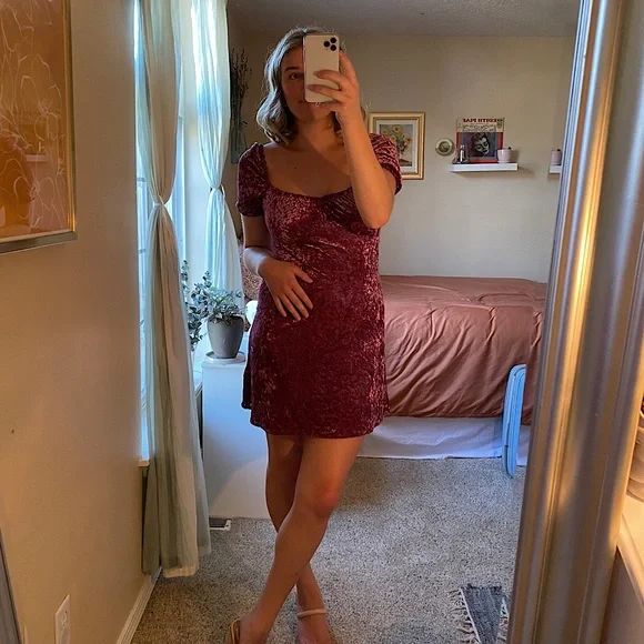 strapless open back dress Dede | Port Velvet Bow Bardot Skater Mini Dress main image 0